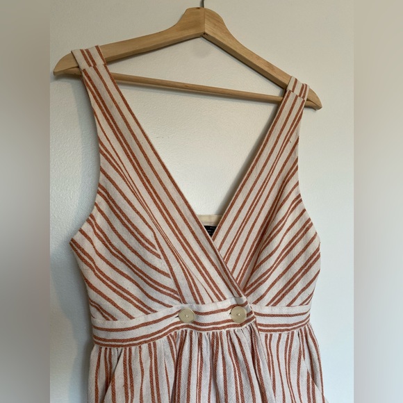 Zara Linen Dress - Picture 3 of 6